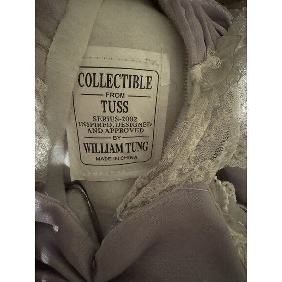 William Tung Treasures Forever Collection Doll Victorian Gown COA 489/600 - Picture 5 of 9